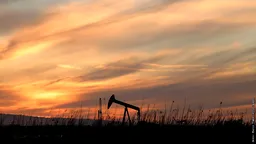 Страны ОПЕК+ решили увеличить добычу нефти в июле на 188 000 баррелей в сутки